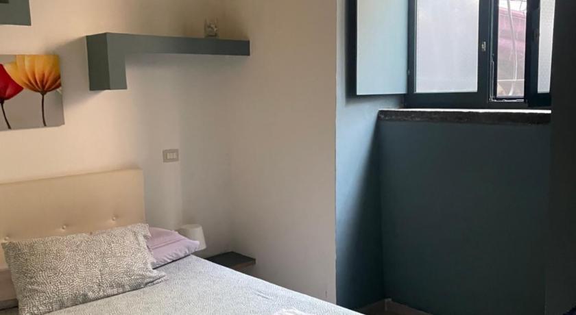 Image of Small Double Room 1