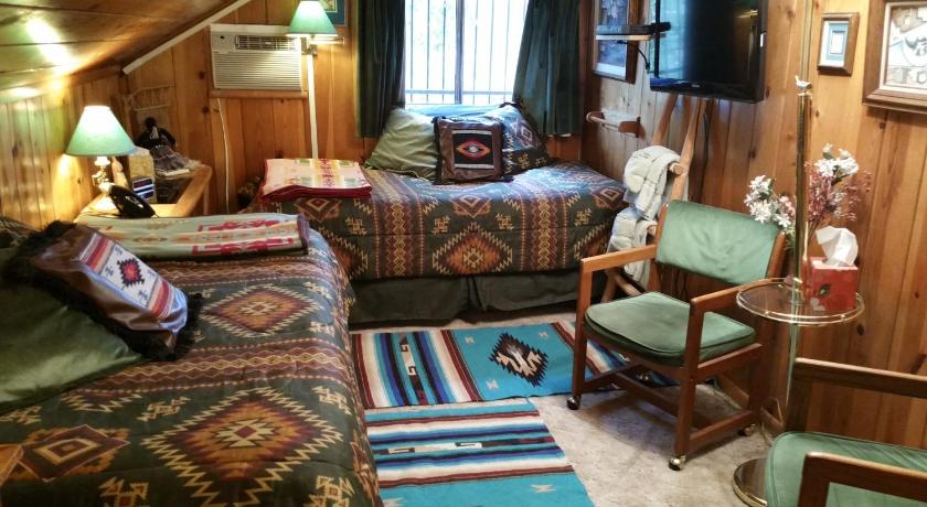 Inn at Halona photo