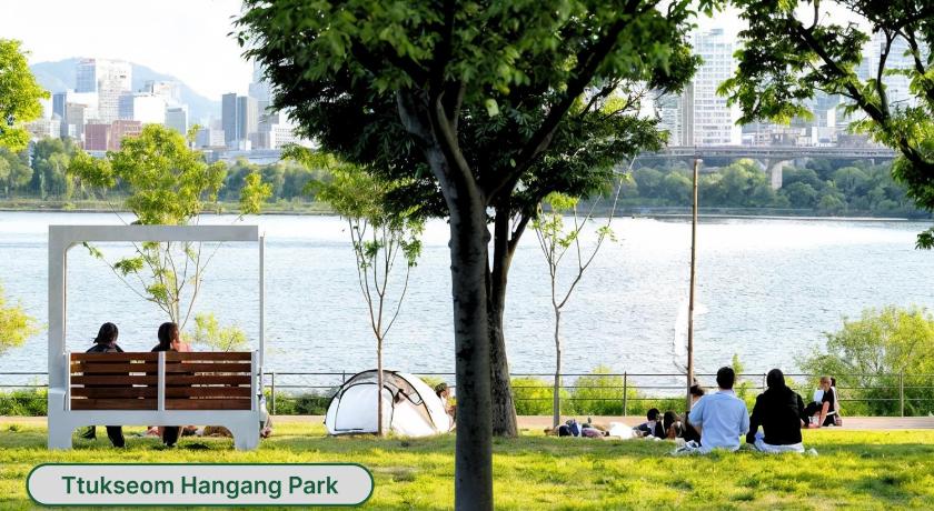 서울 Open Deal! Line 2 and 7 Station Area, Seongsu, Seoul Forest, Han River, Airport Bus 2min 3성급 숙소 레스토랑