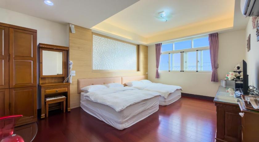 Image of Deluxe Quadruple Room 0