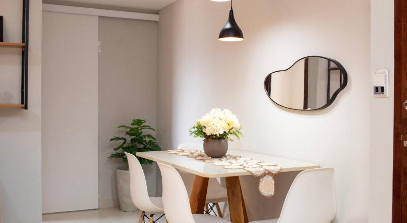 Image of Apartment 6