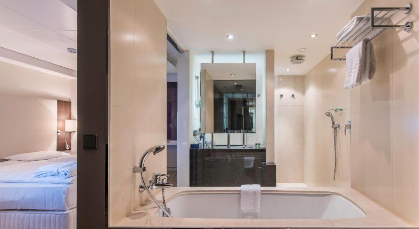 Immagine di Suite Color (Suite senza Finestre) (Color Suite (Windowless Suite)) 2