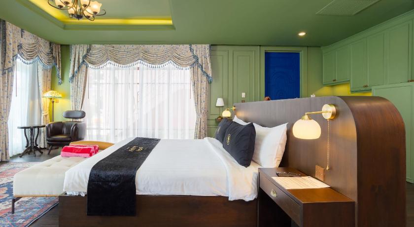 Image of Deluxe Pool Access Room 10