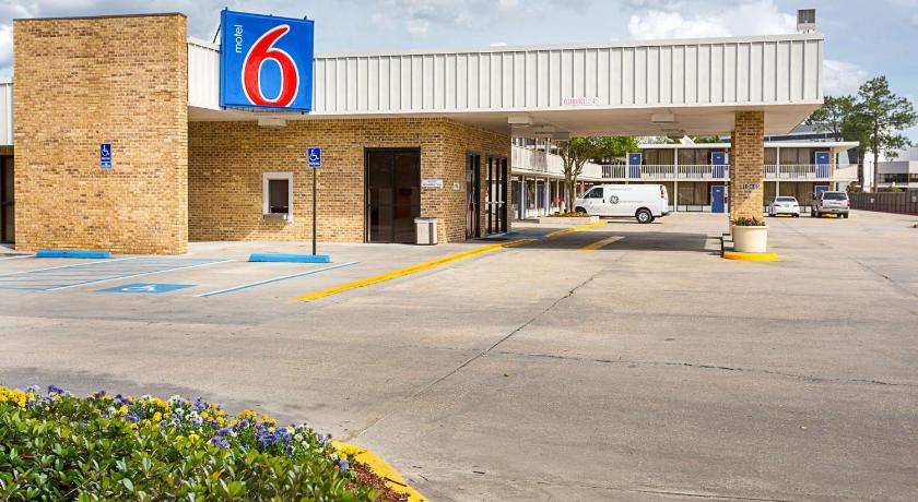 Motel 6 Baton Rouge Southeast