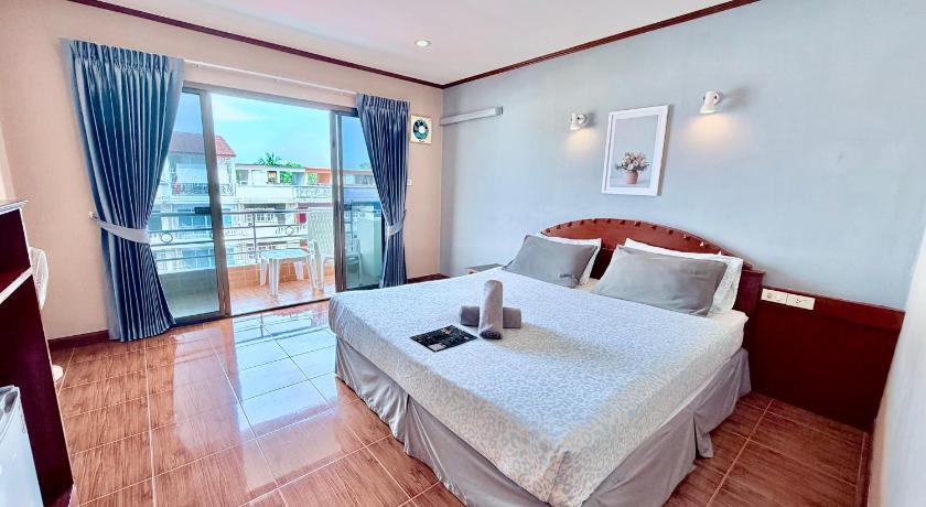 Image of Superior Balcony 0