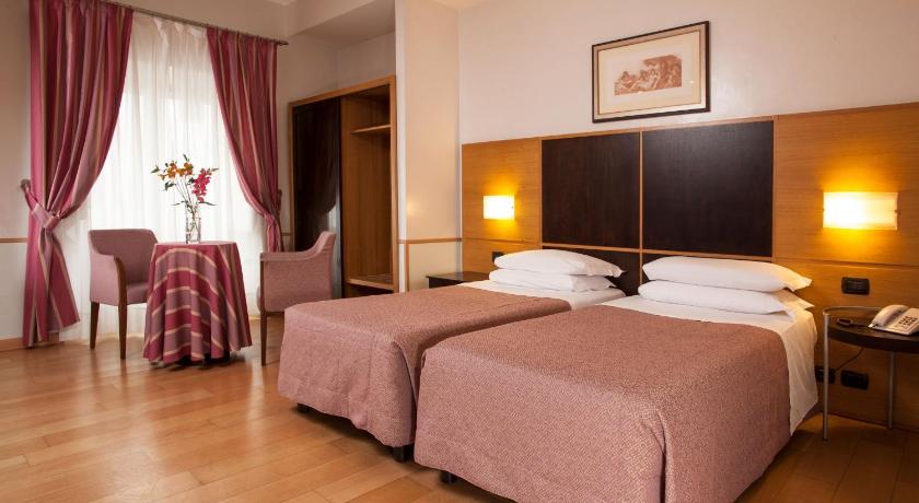 Rome Hotel Piemonte 3-Star Hotel suite