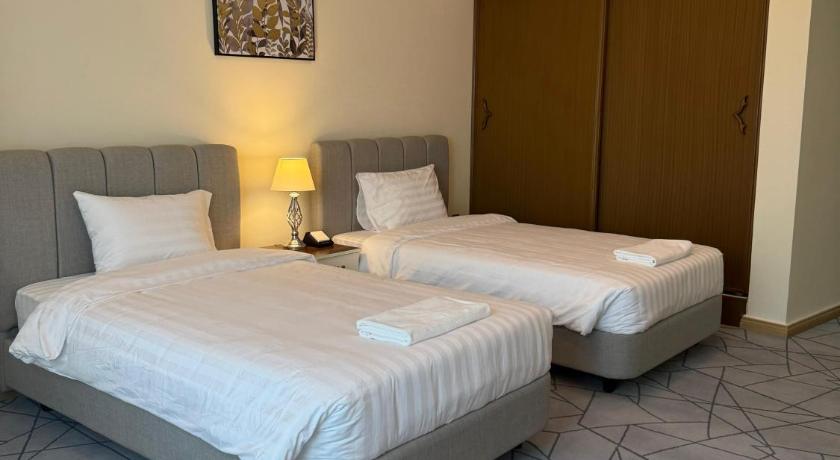 Image of Royal Suite 7