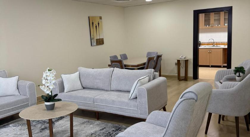 Image of Royal Suite 8