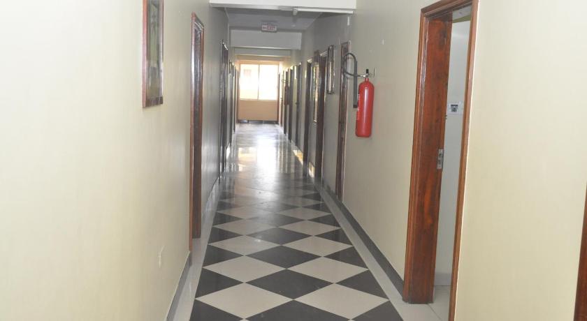 Iris Hotel photo