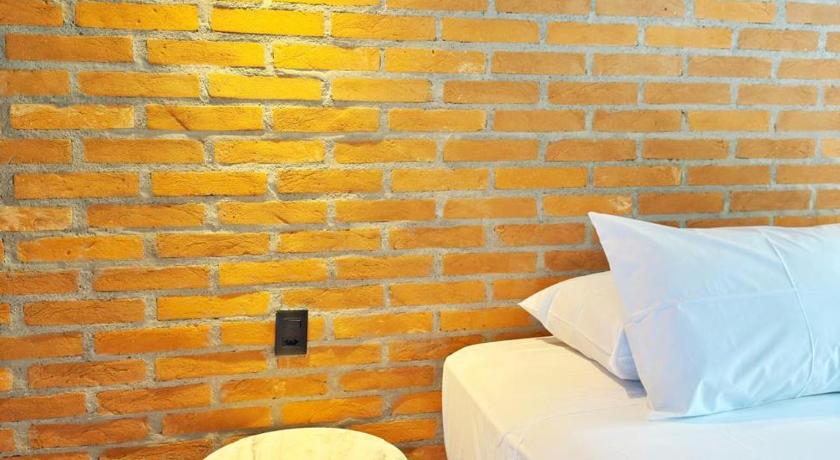 Image of Studio Apartment with King Bed 5