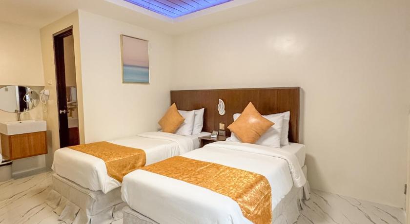 Image of Superior Twin Room 5