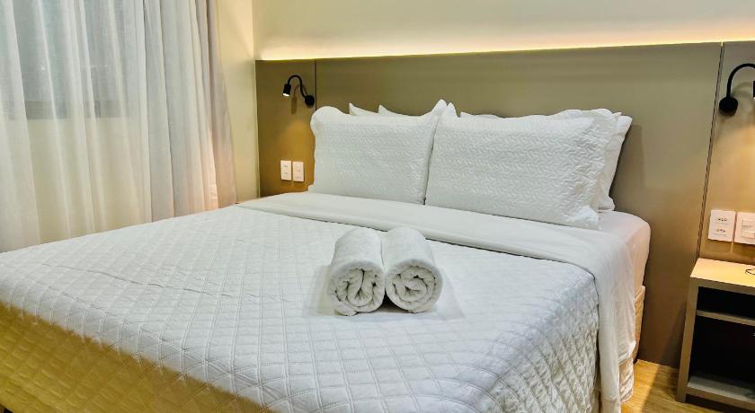 Image of Queen Suite 9