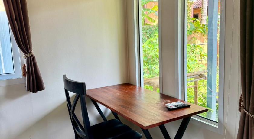 Image of Standard double garden view 5