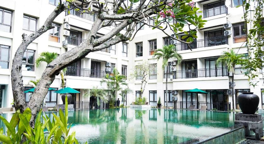 Grand Kuta Hotel and Residence - image 9