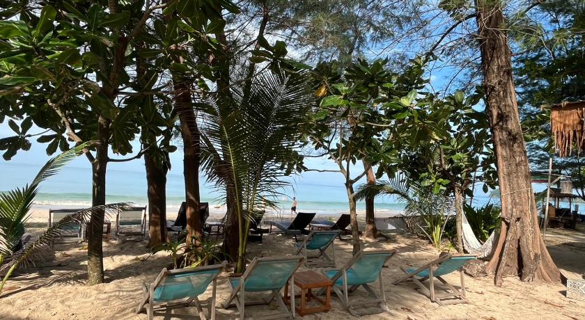 Lanta Island Resort - image 47