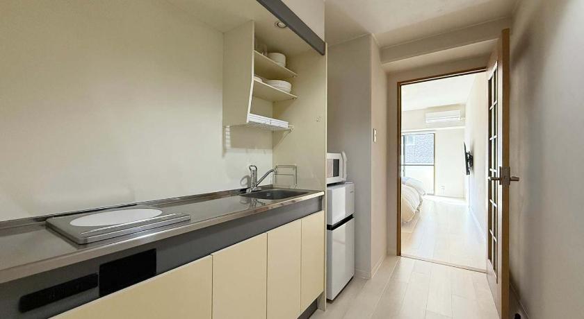 広島 Grandeur by b hotel - Cozy Studio in Perfect Spot Walk to Peace Park 3星级 住宿 大堂