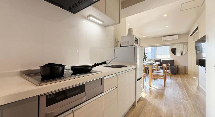 広島 Grandeur by b hotel - Large Riverview Apartment Near Landmarks 3星级 住宿 餐厅