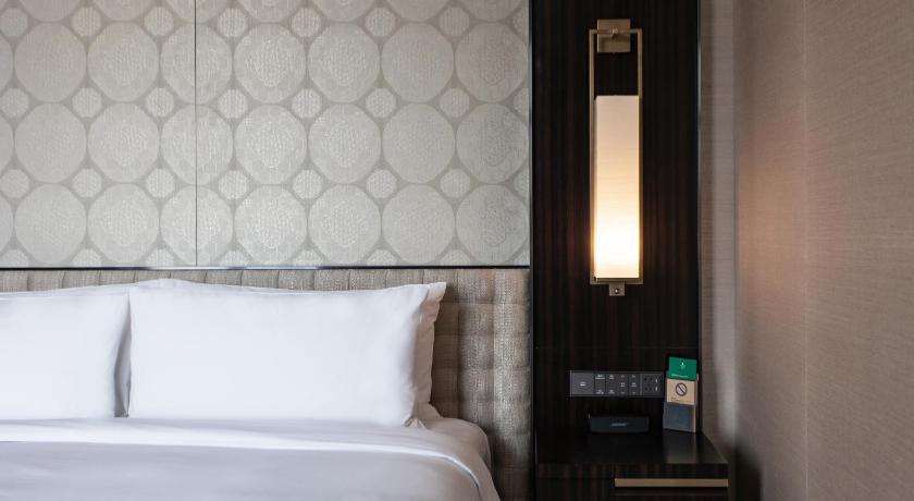 Image of Elite Classic Room 1