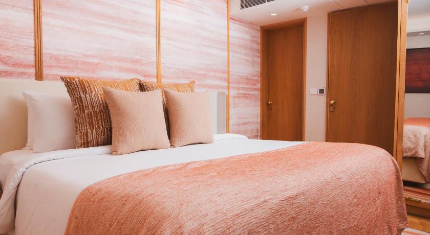 Image of Residence Room (15% off on session of Spa and 15% off on Salon services ) 1