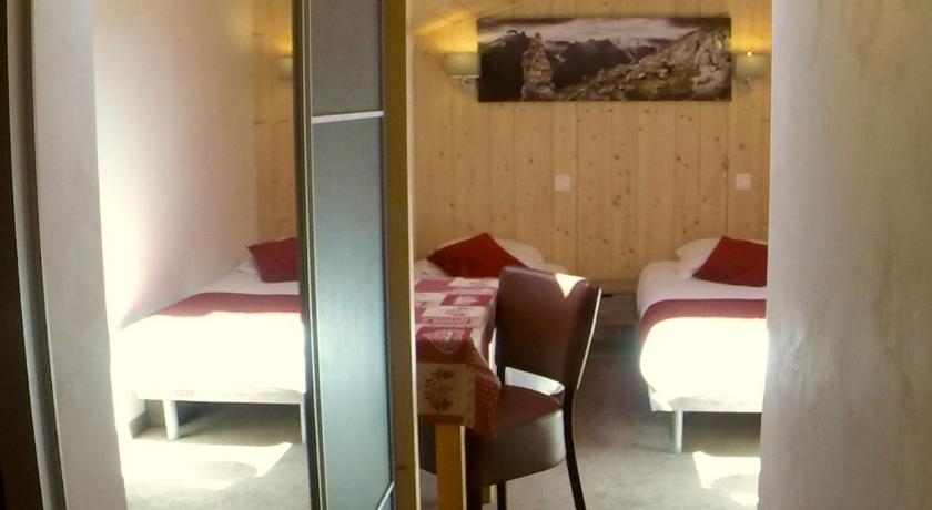 Image of Family Suite (5 Adults) 8