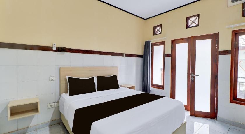 Townhouse Oak Legian Near Kuta Beach Formerly Sayang Maha Merta - image 19