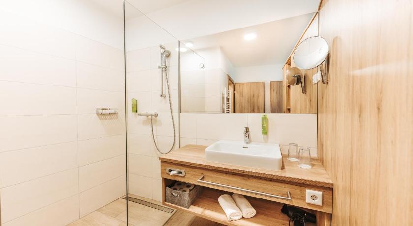 Image of Two-Bedroom Chalet 2
