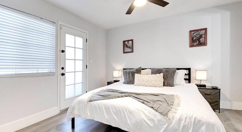 피닉스 (AZ) Scottsdalestays 6BDRM-4BA-14 BED-Pool-Spa-Theater. 5성급 숙소 수영장
