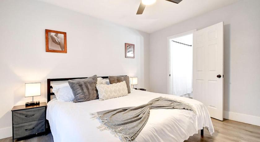 피닉스 (AZ) Scottsdalestays 6BDRM-4BA-14 BED-Pool-Spa-Theater. 5성급 숙소 스위트룸