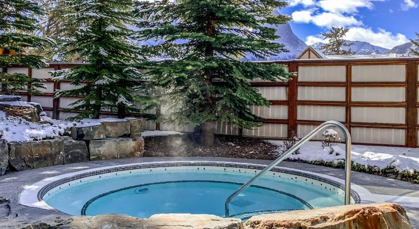 Fantastic Mountain View - Hot Tubs & Steam Room