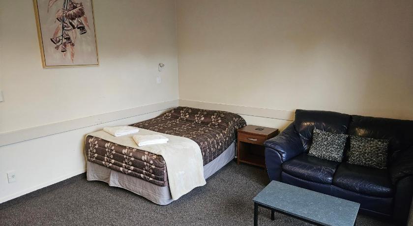Image of One Bedroom Motel 5