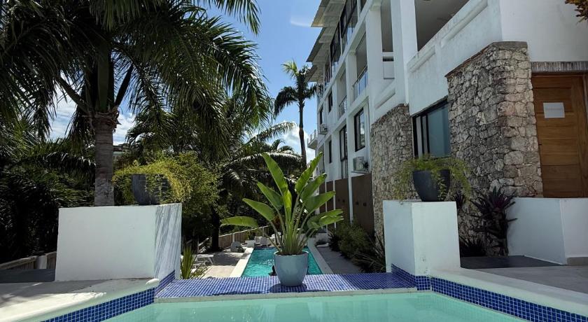 Kainos Tropical Boutique Hotel