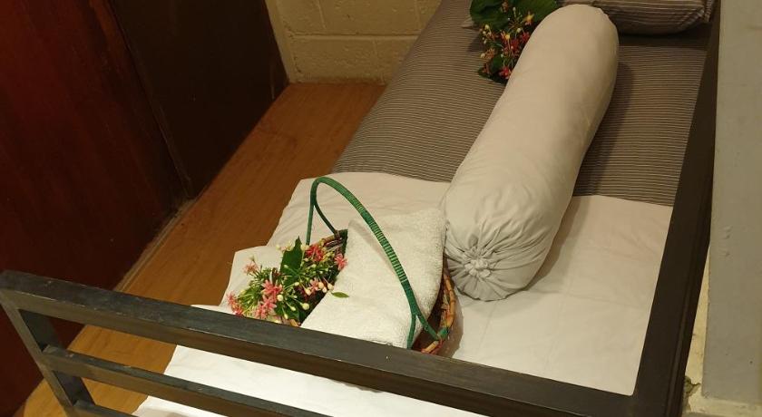 Image of Single Room 5