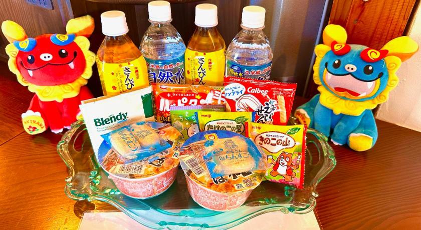 오키나와 본섬 okinawa海宿は海まで徒歩15歩の1棟貸でBBQ可能 (okinawa海宿は海まで徒歩15歩の1棟貸でBBQ可能) 4성급 싱글룸 수영장