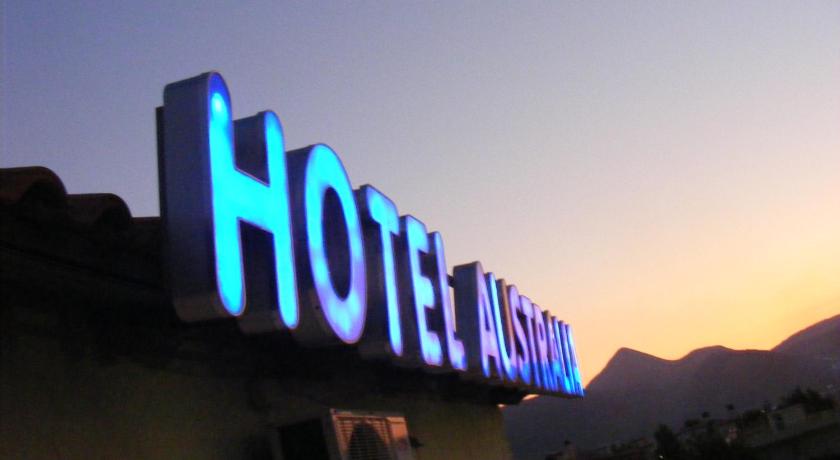 Australia Hotel  (Australia Hotel)