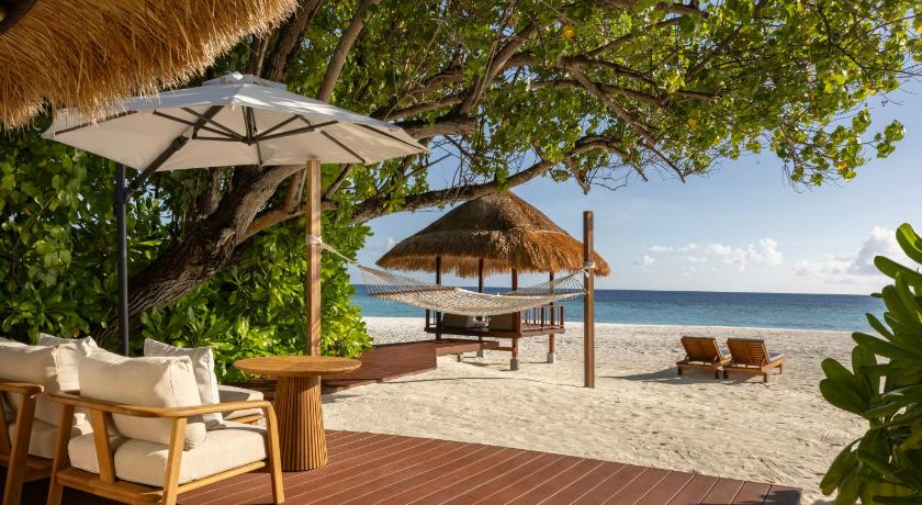 Afbeelding van Beachfront Sunset View Pool Villa 13