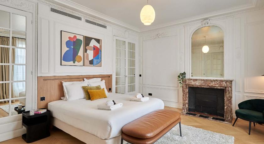 Wonderful AC Apartment Terrace Madeleine Opera - image 8