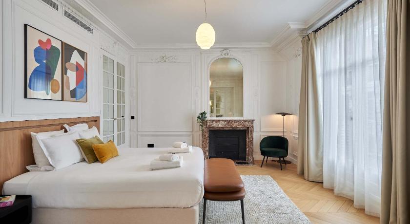 Wonderful AC Apartment Terrace Madeleine Opera - image 13