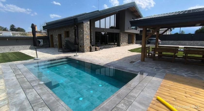 Къщи за гости Авена и Авена 2