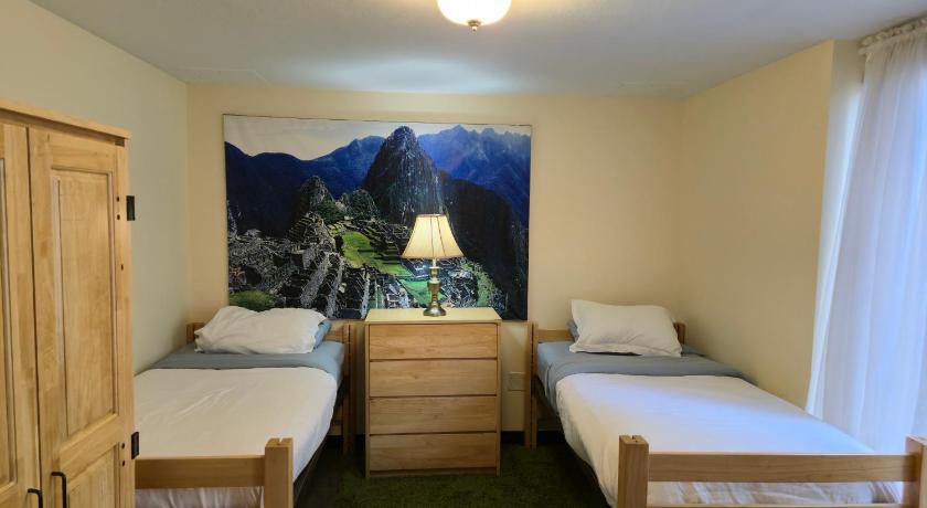 Pittsburgh Stay Pittsburgh 1-Star Accommodation lobby
