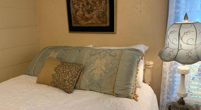 존스보로그 (TN) Laura's Room at The Historic Eureka Inn 4성급 숙소 레스토랑