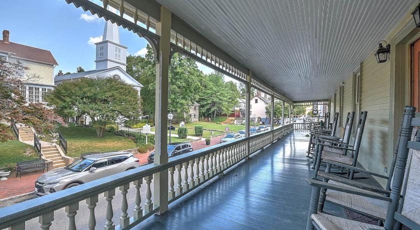 존스보로그 (TN) Peter Miller's Room The Historic Eureka Inn and Event Center 4성급 숙소 수영장