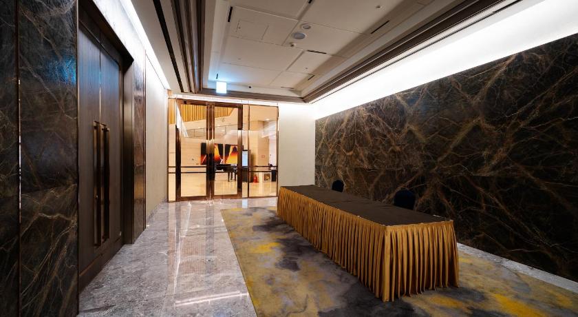 光州 Holiday Inn Gwangju By IHG 4星级 酒店 泳池