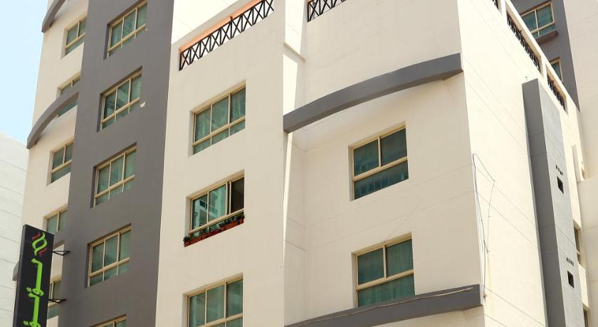 Desert Pearl Hotel Apartment - image 2