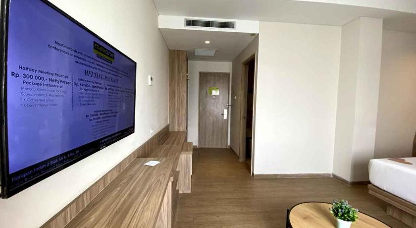 Image of Deluxe Room 3