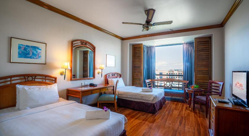 Image of Deluxe Double or Twin Room 0