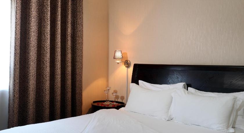 Image of One-Bedroom Apartment 9