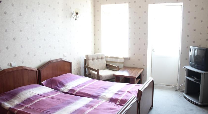 Image of Twin Room with Lake View 0