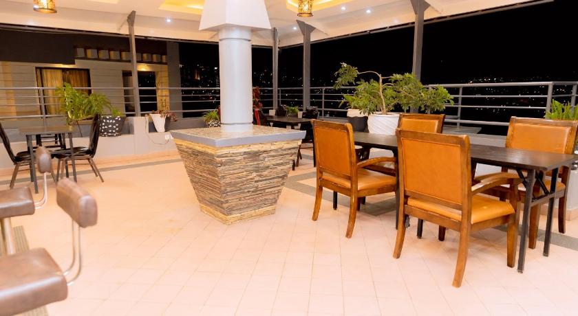 キガリ The Nest Guesthouse 3つ星 ホテル ロビー