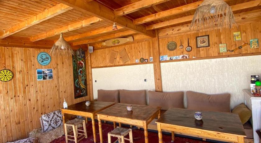 Dania Surf House