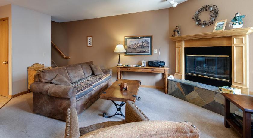 Image of Apartment 6